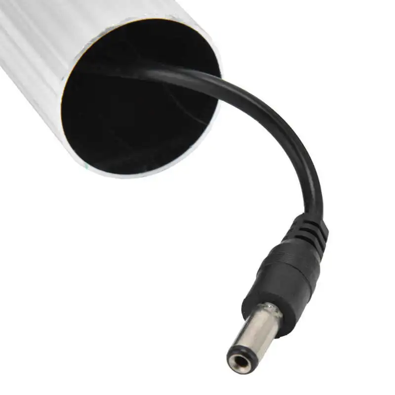 Провод подключения питания внутри ножки отпугивателя Garden Solar