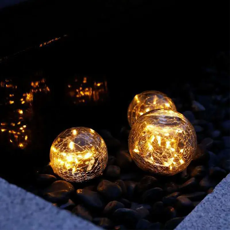 Садовые фонари на солнечном заряде