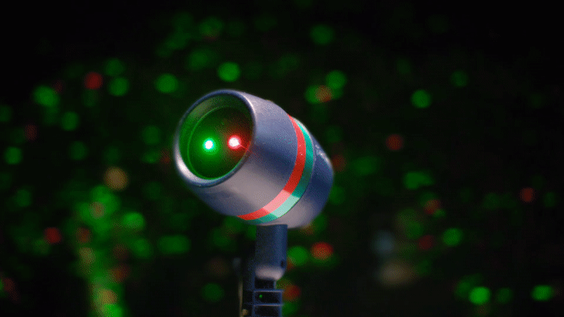 Световой эффект красно-зелёного лазерного проектора