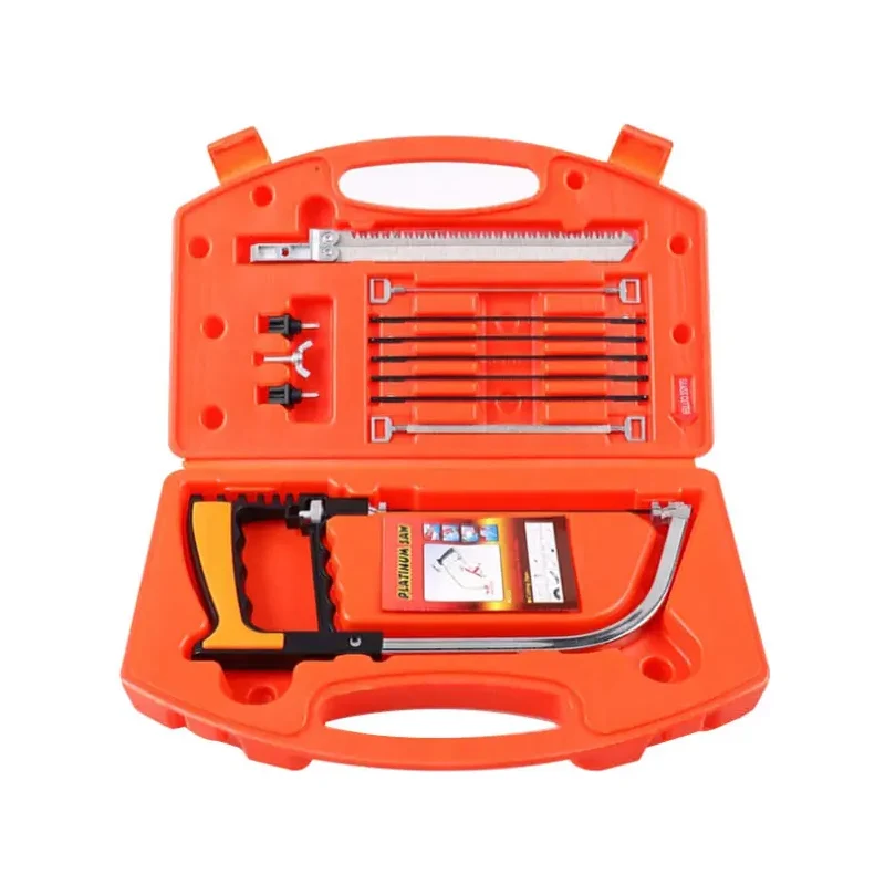 Многофункциональная пила в оранжевом кейсе